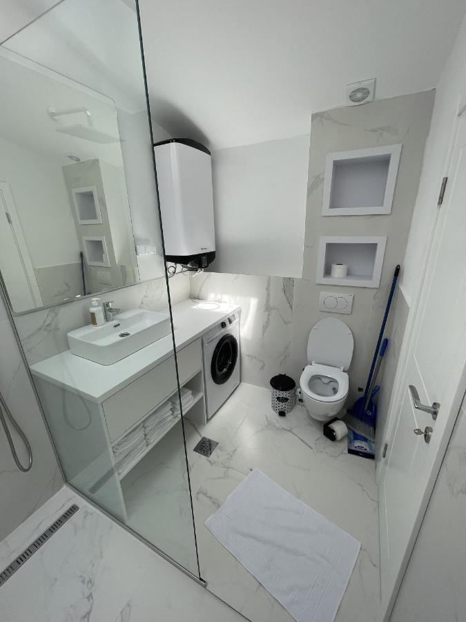 Lungomare Apartments Petrovac Dış mekan fotoğraf