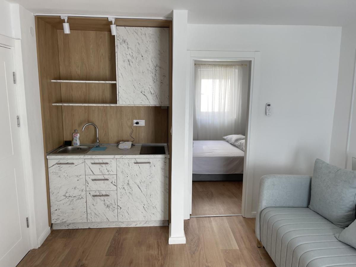 Lungomare Apartments Petrovac Dış mekan fotoğraf