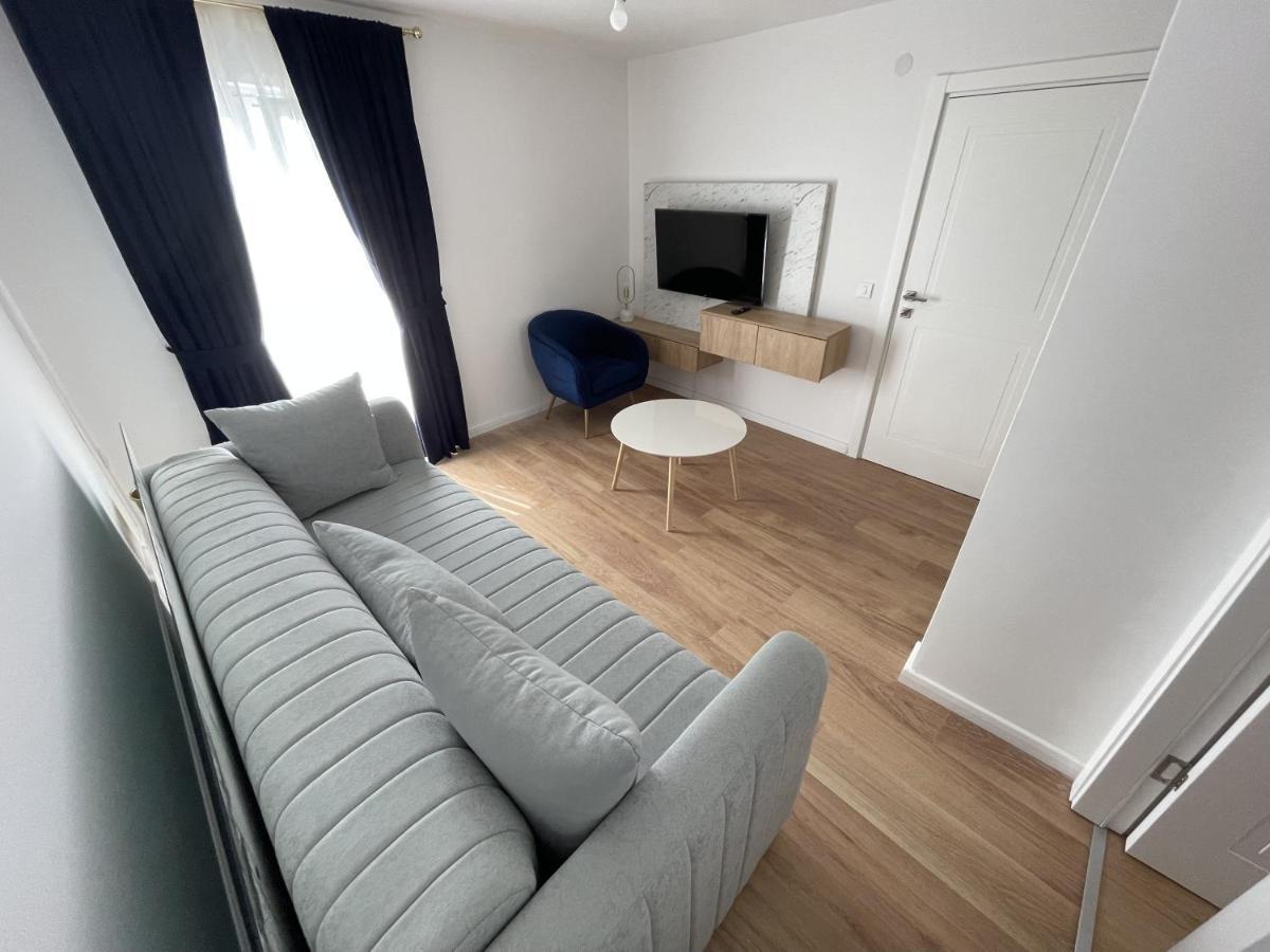 Lungomare Apartments Petrovac Dış mekan fotoğraf